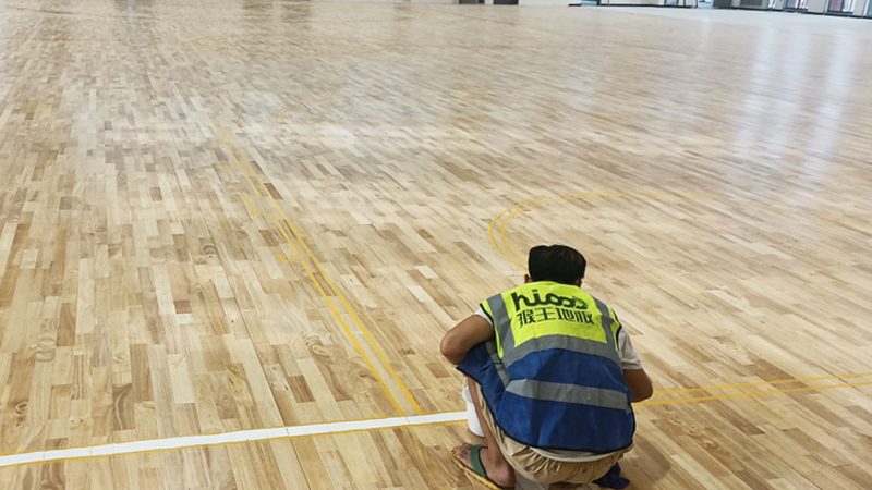 上海强化复合地板批发价格：揭秘其性价比背后的秘密
